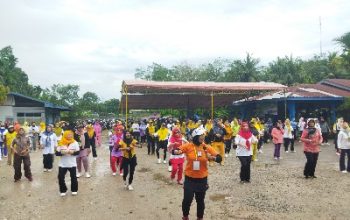 Foto : Kegiatan senam sehat bersama yang diinisiasi oleh Srikandi Fatonah bersama kaum emak-emak yang mendukung Fatonah.