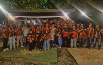 Foto : Pengurus PAC Pemuda Pancasila Dumai Kota bersama perwakilan pengurus MPC Kota Dumai dan pengurus Ranting.